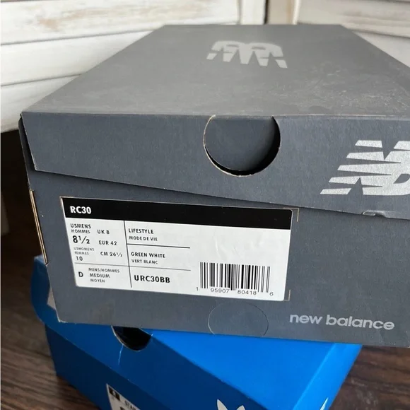 New Balance RC30 Olive Green Size 8.5 (URC30BB) NWT